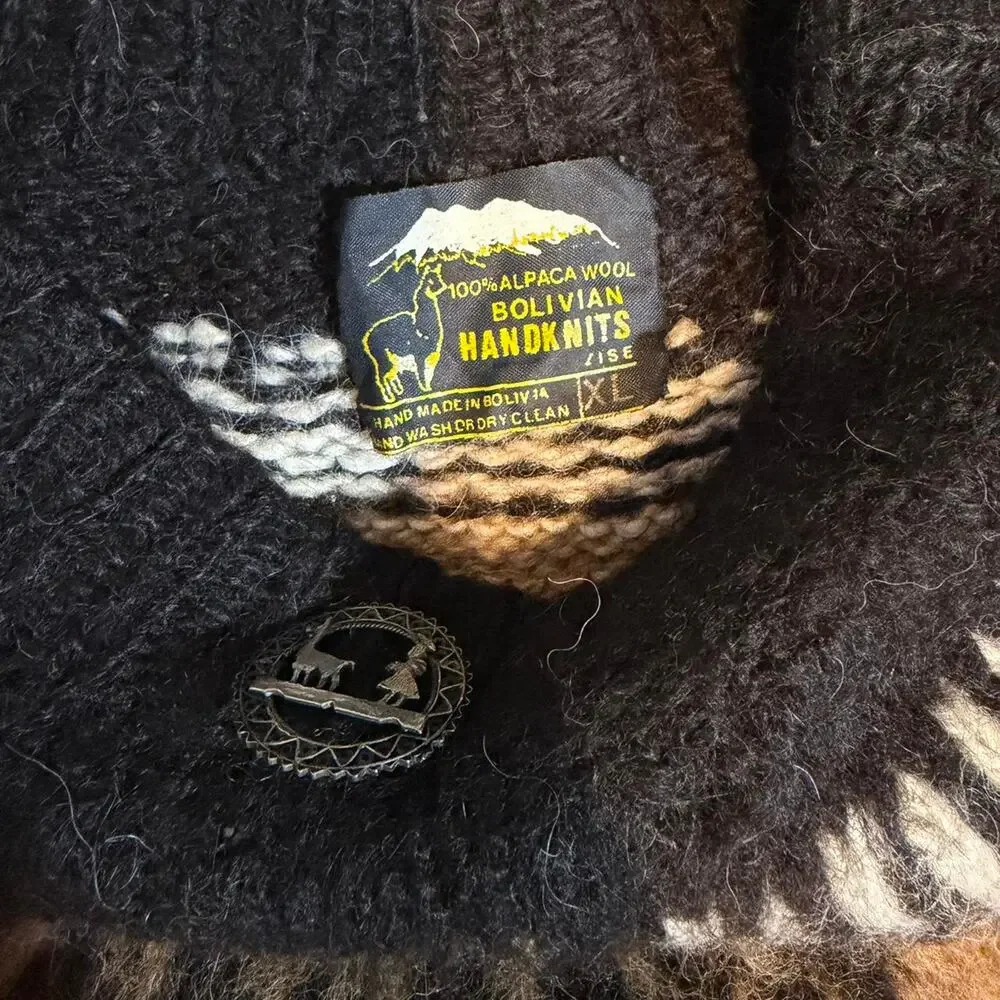 Brown black alpaca‎ wool